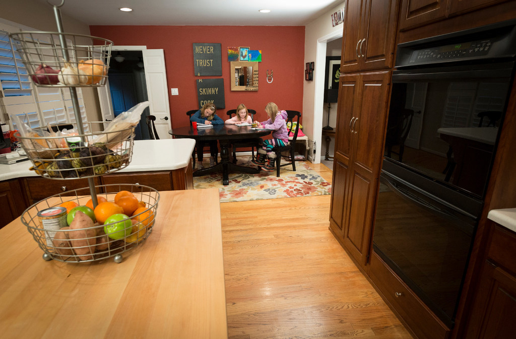 homework, kitchen